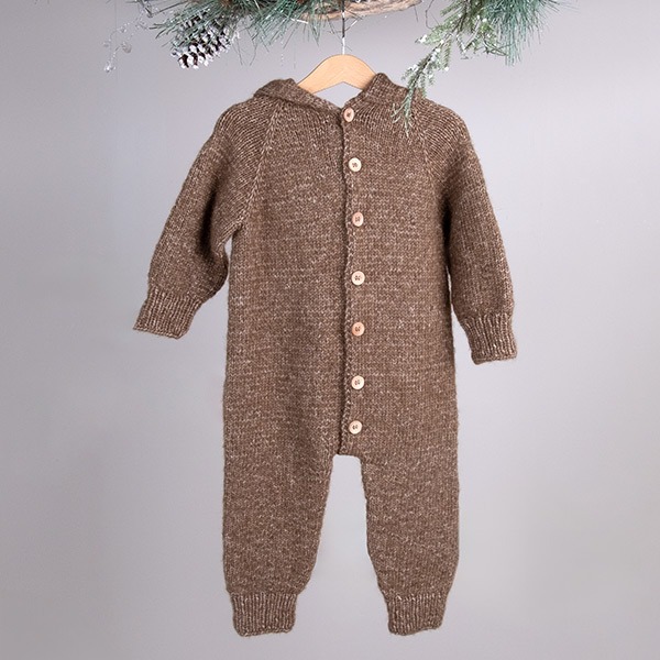 Strikkedress med hette - garnpakke fra Bluum i Fluffy