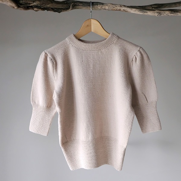 Strikkegenser NOVI til dame - garnpakke i Bluum Soft Merino Ull