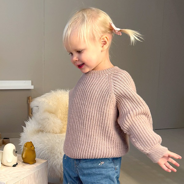 Strikkegenser Noah - garnpakke i Bluum Soft Merino Ull