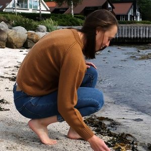 Strikkegenser Ultimate til dame - garnpakke i Bluum Soft Merino Ull