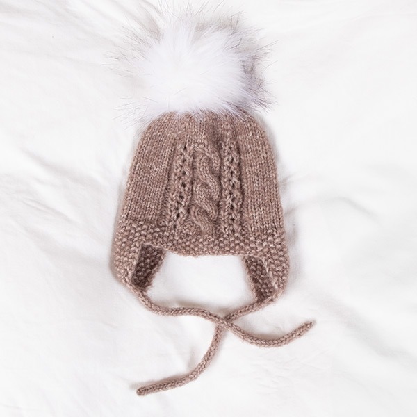 Strikkejakke Flette m/lue - garnpakke fra Bluum i Fluffy