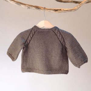 Strikkegenser Kamelia - garnpakke fra Bluum i Sunset in Sahara