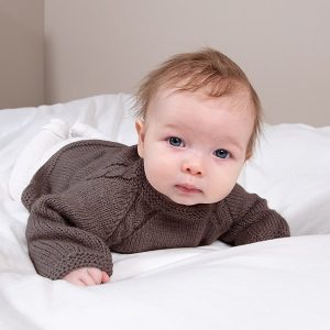 Strikkegenser Kamelia - garnpakke fra Bluum i Sunset in Sahara