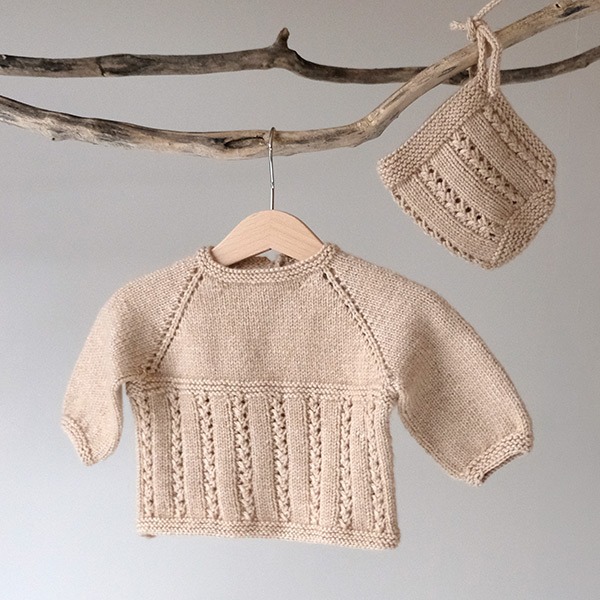 Strikkegenser Kamilla m/kyse - garnpakke fra Bluum i Sunset in Sahara