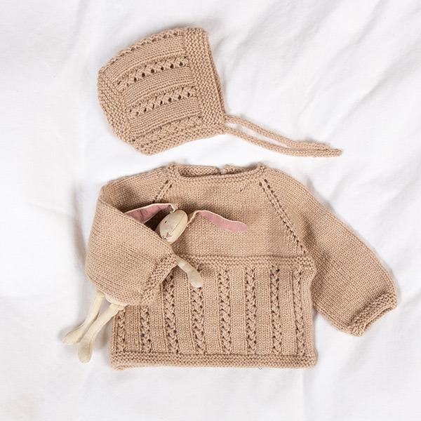 Strikkegenser Kamilla m/kyse - garnpakke fra Bluum i Sunset in Sahara