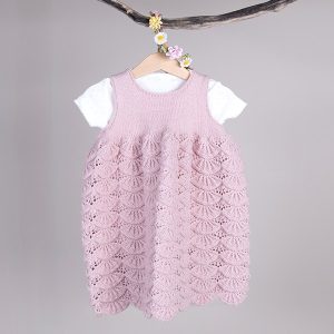 Strikkekjole Bølge - garnpakke i Bluum Pure Eco Baby Ull