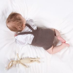 Strikkeromper Kamelia m/seler - garnpakke fra Bluum i Sunset in Sahara