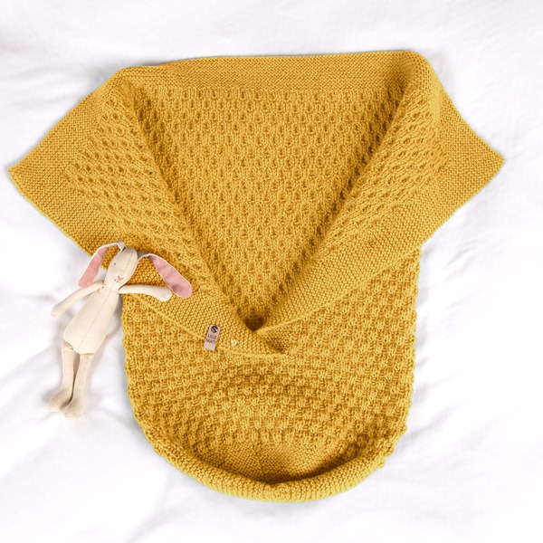 Strikk Kosepose Hompetitten - garnpakke i Bluum Pure Eco Baby Wool