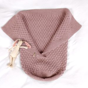 Strikk Kosepose Hompetitten - garnpakke i Bluum Pure Eco Baby Wool