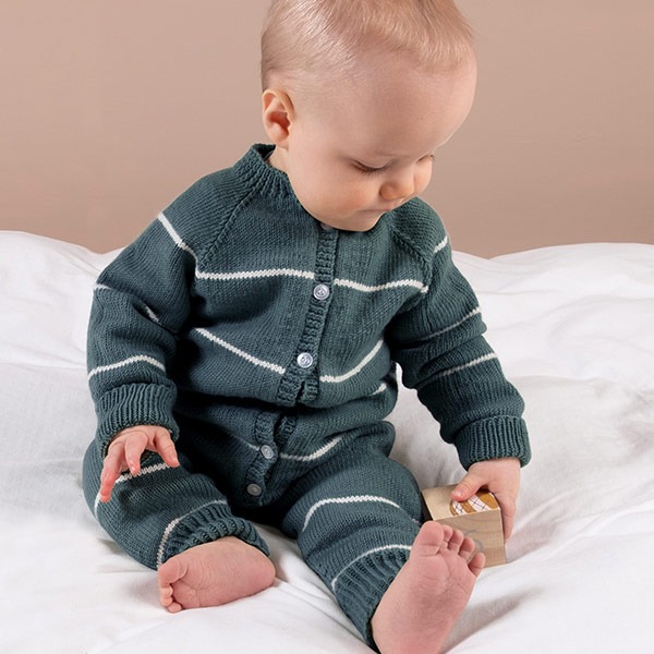 Strikkedress Vårstriper - garnpakke i Bluum Soft Merino Ull