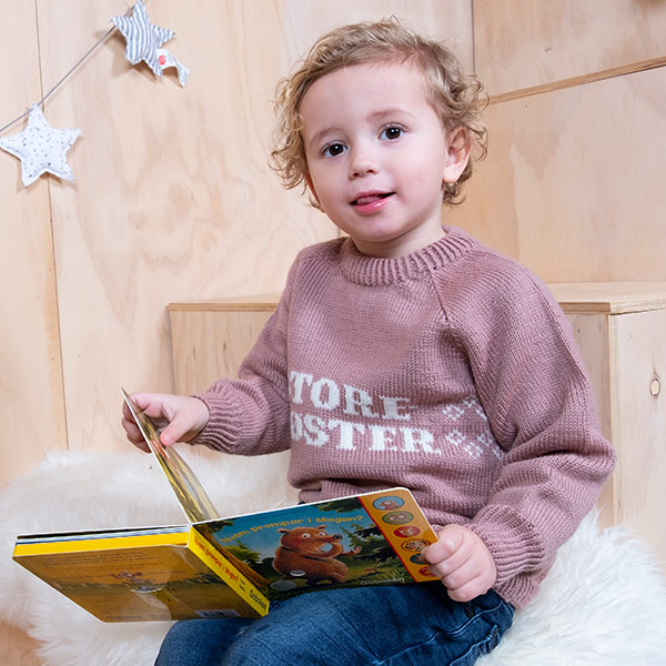Strikkegenser Storesøster - garnpakke i Bluum Pure Eco Baby Wool
