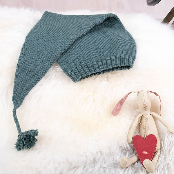 Strikkesett Julevest 5 frg m/skjørt og nisselue - garnpakke i Bluum Soft Merino Ull