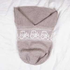 Strikk Kosepose Traktor - garnpakke i Bluum Pure Eco Baby Wool