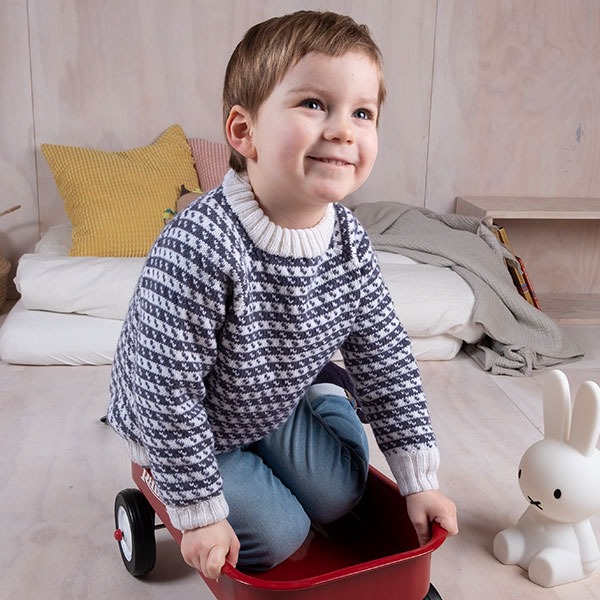 Strikkegenser Oskar - garnpakke i Bluum Soft Merino Ull