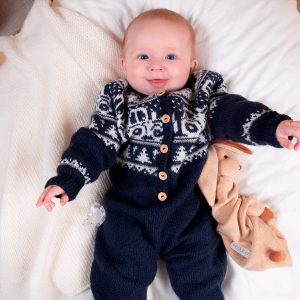 Strikkedress Traktor - garnpakke i Bluum Pure Eco Wool