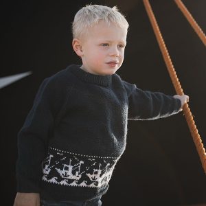 Strikkegenser Fiskebåt i Grå-farger - garnpakke i Bluum Pure Eco Baby Woo