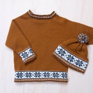 Strikkesett Åttebladsrose genser med lue - garnpakke i Bluum Pure Eco Baby Wool