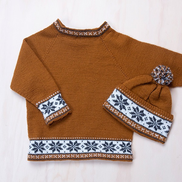 Strikkesett Åttebladsrose genser med lue - garnpakke i Bluum Pure Eco Baby Wool