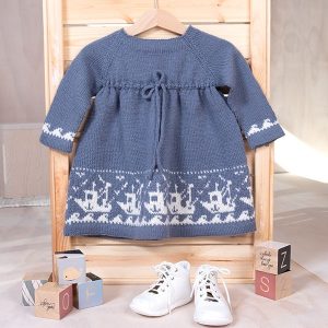 Strikkekjole Fiskebåt - garnpakke i Bluum Pure Eco Baby Wool