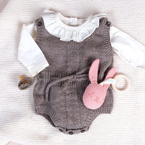 Strikkeromper Hardanger med bånd 2 stk - garnpakke i Bluum Pure Eco Baby Wool