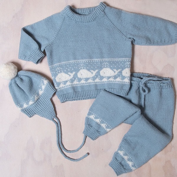 Bluum-strikkesett-Hval-i-Pur-8-1.jpeg Strikkesett Hval - garnpakke i Bluum Pure Eco Baby Wool