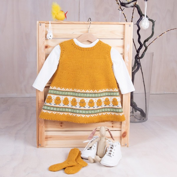 Strikketunika Kyllinger med strømper - garnpakke i Bluum Soft Merino Ull