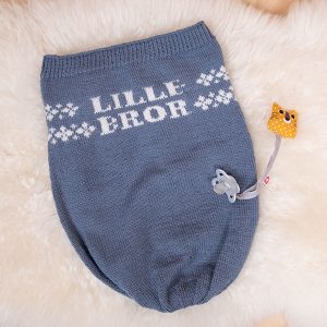 Strikk Kosepose Lillebror - garnpakke i Bluum Pure Eco Baby Wool