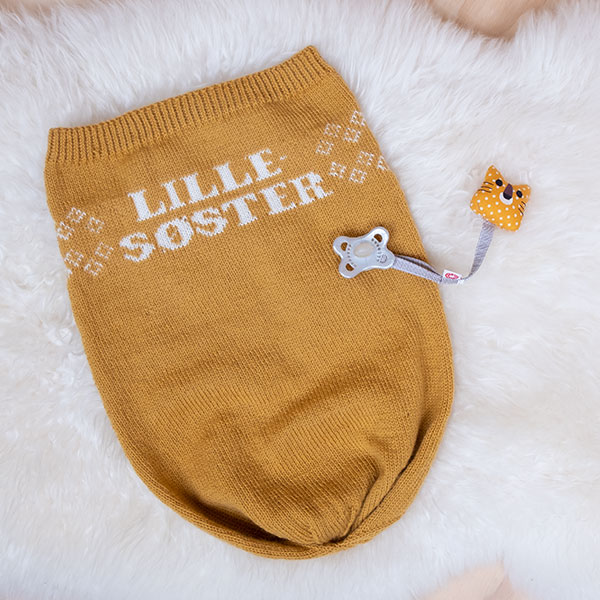 Strikk Kosepose Lillesøster - garnpakke i Bluum Pure Eco Baby Wool