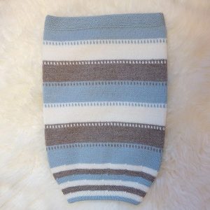 Strikk Kosepose striper blå - garnpakke i Bluum Pure Eco Baby Wool