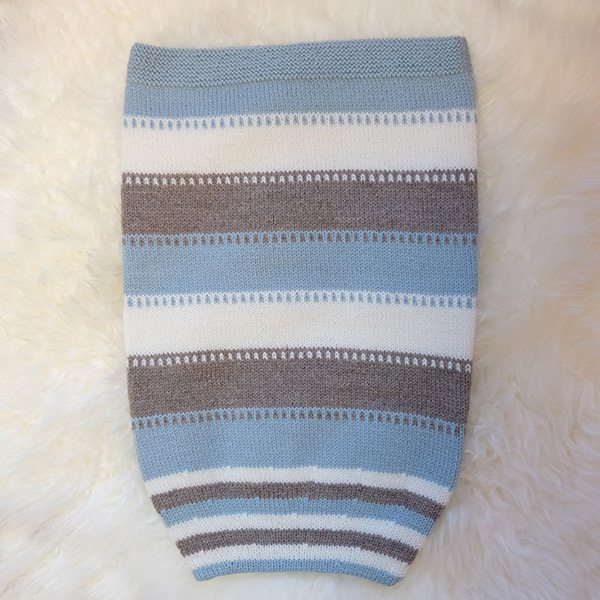 Strikk Kosepose striper blå - garnpakke i Bluum Pure Eco Baby Wool
