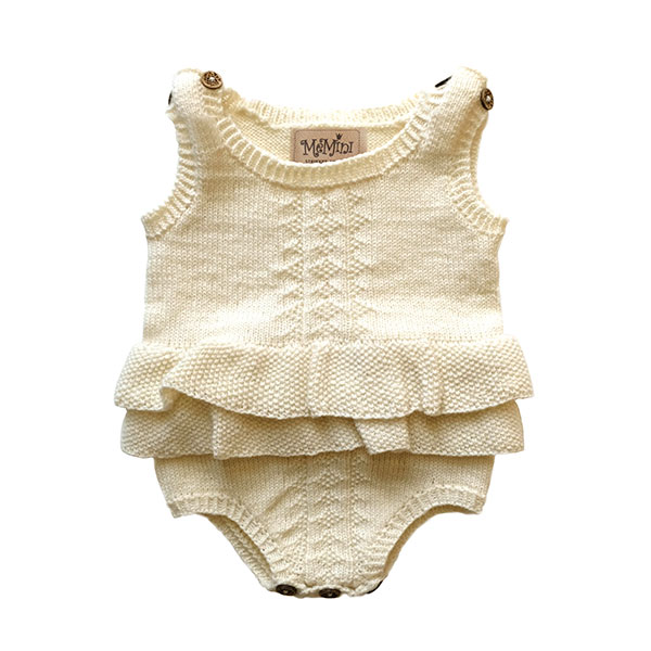 Strikkeromper Hardanger med rysjer - garnpakke i Bluum Pure Eco Baby Wool