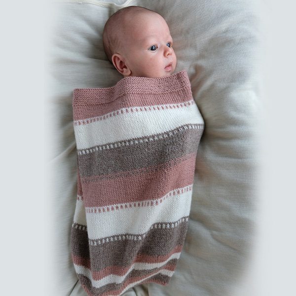 Strikk Kosepose striper rosa - garnpakke i Bluum Pure Eco Baby Wool