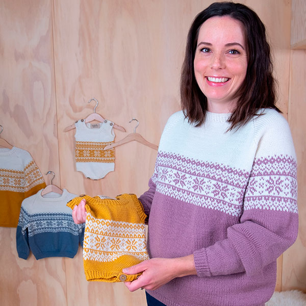 Strikkegenser Stjerne dame - garnpakke i Bluum Pure Eco Baby Wool
