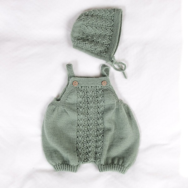 Strikkeromper Hjerteløv m/seler og lue - garnpakke i Bluum Soft Merino Ull