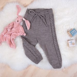 Strikkesett Flette - garnpakke i Bluum Pure Eco Baby Wool