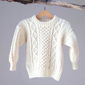 Strikkegenser Aran til barn - garnpakke i Bluum Pure Eco Baby Wool