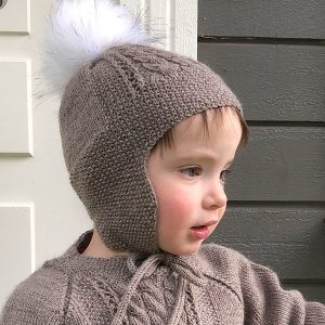 Strikkegenser Flette m/lue - garnpakke i Bluum Pure Eco Baby Wool