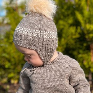 Strikkesett Traktor genser og lue - garnpakke i Bluum Pure Eco Baby Wool