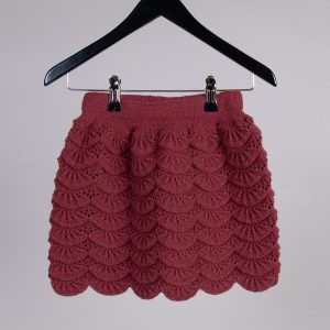 Strikkeskjørt Bølge - garnpakke i Bluum Soft Merino Ull