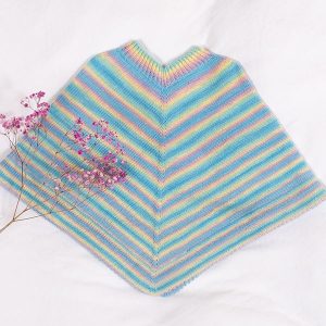 Strikk Poncho Fargespill - garnpakke i Bluum Soft Merino Ull