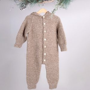Strikkedress med hette - garnpakke i Bluum Fluffy Alpaca