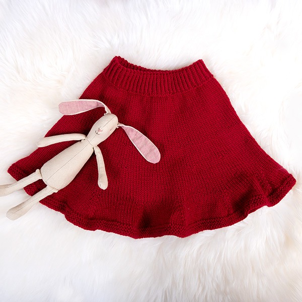 Strikkesett Julekyss genser m/skjørt og nisselue - garnpakke i Bluum Pure Eco Baby Wool