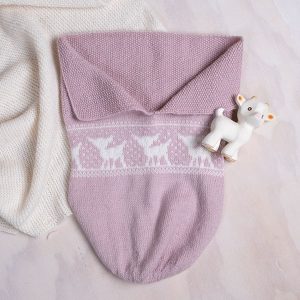 Strikk Kosepose Bambi - garnpakke i Bluum Pure Eco Baby Wool