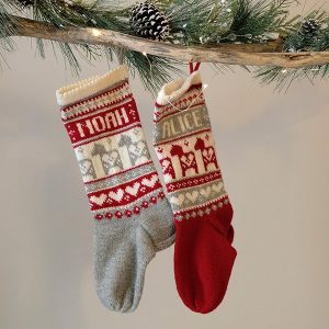 Strikk Julestrømper Dalahest og valgfrie navn - garnpakke i Bluum Pure Eco Baby Wool
