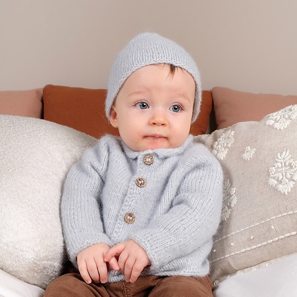 Strikkejakke Gustav m/lue - garnpakke i Bluum Fluffy Alpaca