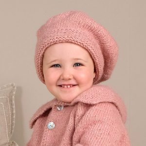 Strikkekåpe Ellinor m/lue - garnpakke i Bluum Fluffy Alpaca