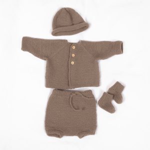Strikkesett Rille m/bleiebukse og lue - garnpakke i Bluum Pure Eco Baby Wool