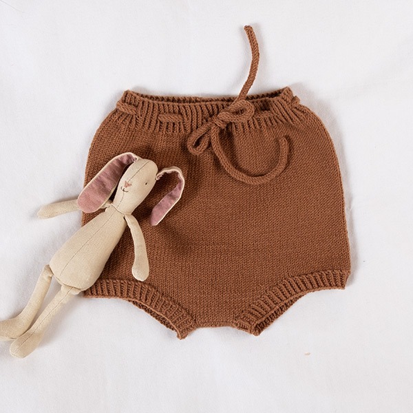 Strikkesett Genser og bleiebukse striper - garnpakke i Bluum Soft Merino Ull
