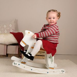 Strikkesett Julekyss genser m/skjørt og nisselue - garnpakke i Bluum Pure Eco Baby Wool