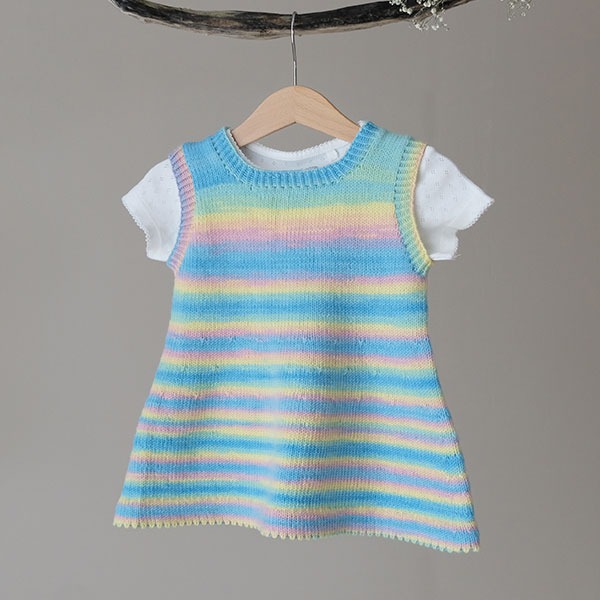 Strikketunika Fargespill - garnpakke i Bluum Soft Merino Ull